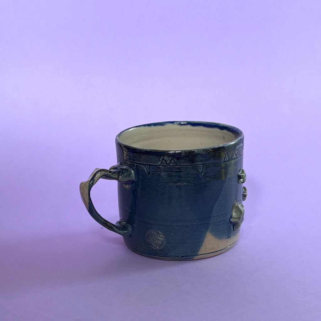Dense cat mug