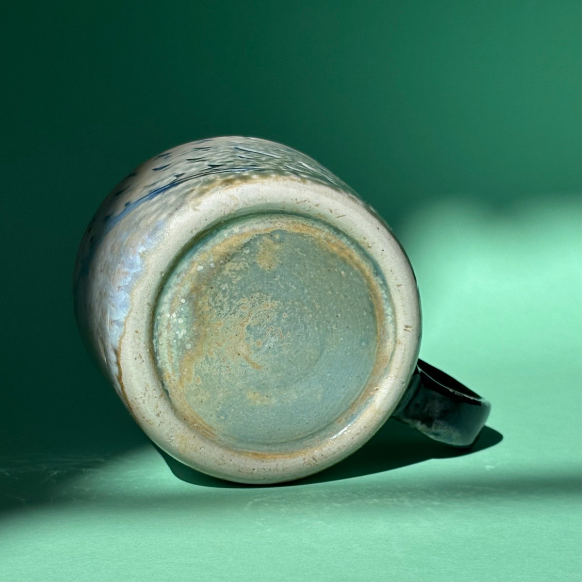 Sturdy bolt mug
