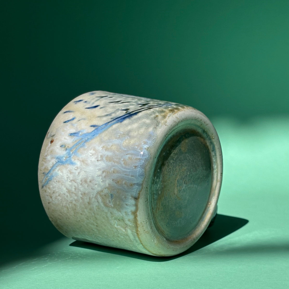 Sturdy bolt mug