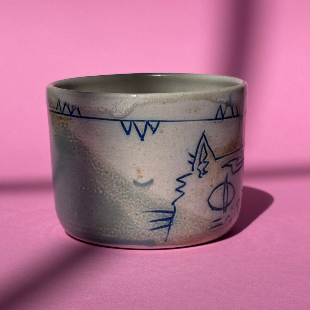 Spooked cat mug