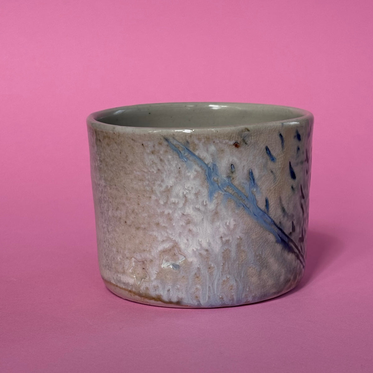 Sturdy bolt mug