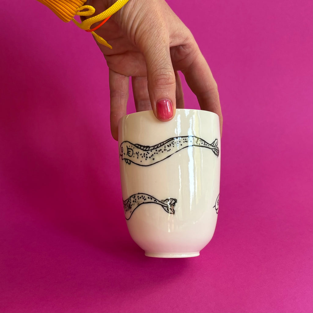 Large eel mug