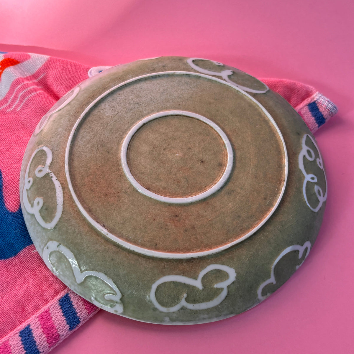 Salt-fired small plate