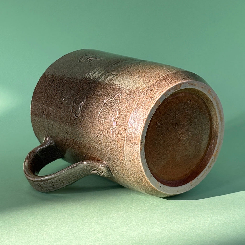 Salt fired mug with handle