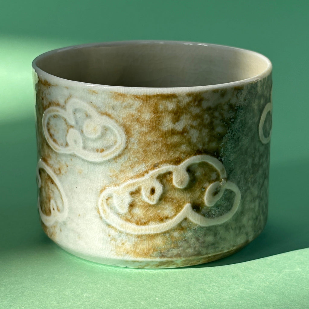 Cloudy tumbler from the salt kiln