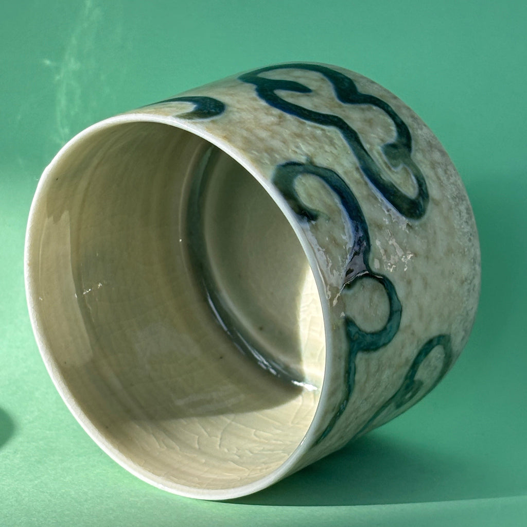Cloudy tumbler from the salt kiln