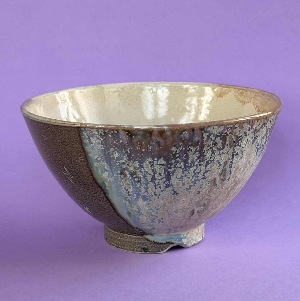 Salt-fired galactic bowl